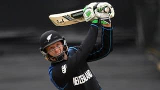 New Zealand vs Australia, ICC Cricket World Cup 2015, Pool A Match 20 at Auckland: Martin Guptill out for 11